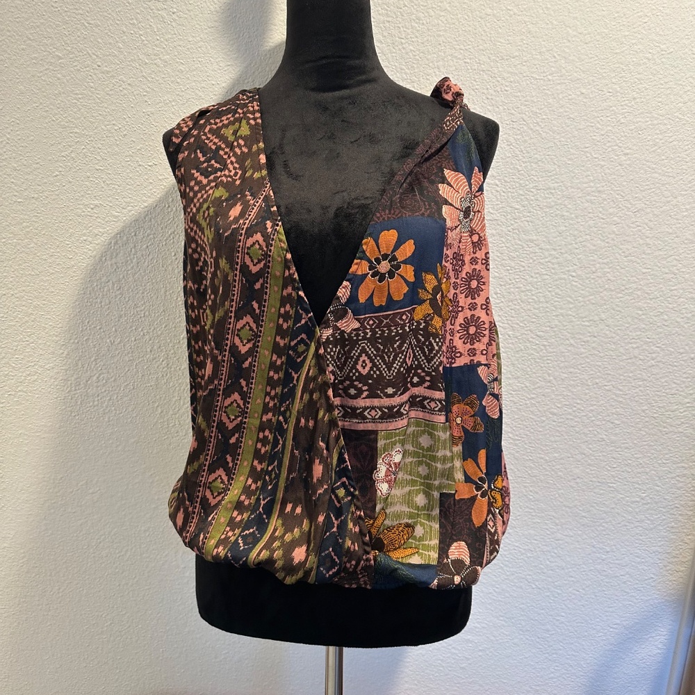 Free People Tied To You Print Top. NWOT - Picture 5 of 5